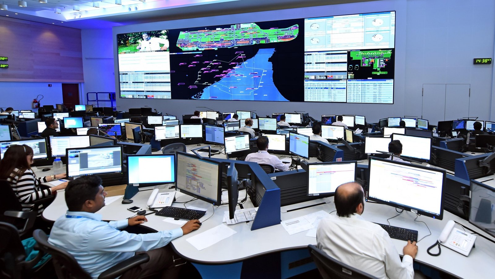 Passenger numbers, aircraft movements and destinations are visible outcomes. Behind them lies a continuous system of coordination, monitoring and institutional decision-making that keeps global movement functioning.